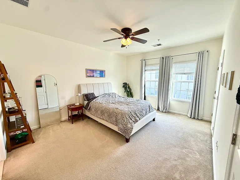 749 S Macon St — Photo 16