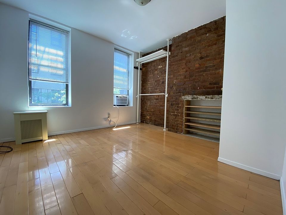 1st image of 334 E 11th St #6