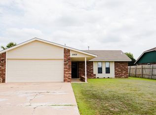 2905 Mt Vernon Rd, Enid, OK 73703