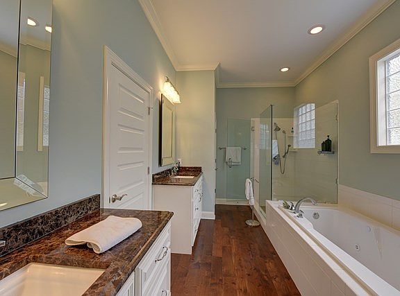 3rd image of 169 Country Club Dr