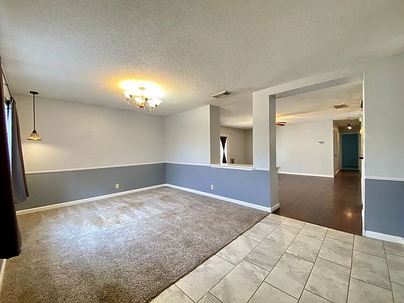 3rd image of 9814 Echo Plain Dr