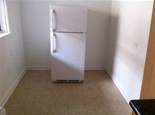 902 E 82nd St APT 3, Chicago, IL 60619