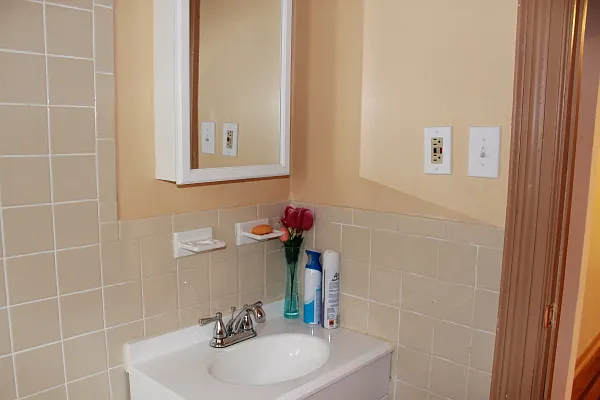 Rented by H.P. Greenfield Real Estate | media 11