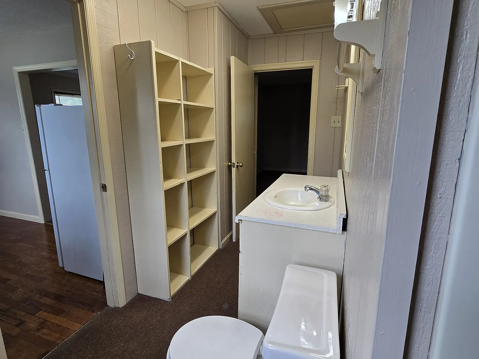 1 bed, 500 sqft, $1,000 — Photo 3