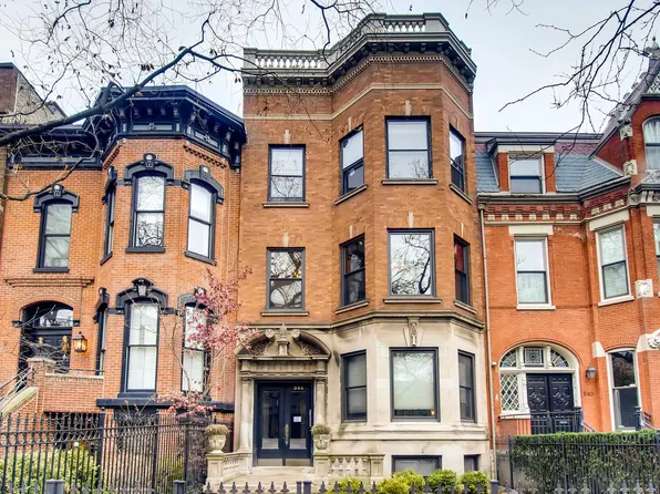 544 W Fullerton Pkwy, Chicago, IL 60614