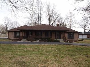 674 Brent Woods Dr, Shelbyville, IN 46176