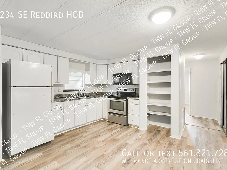 7234 SE Redbird Cir — Photo 2