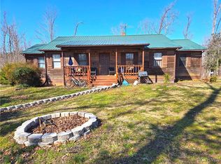 28 Cottontown Rd, Farmville, VA 23901