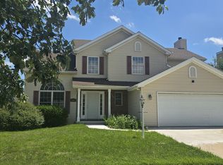 3901 Tallgrass Dr, Champaign, IL