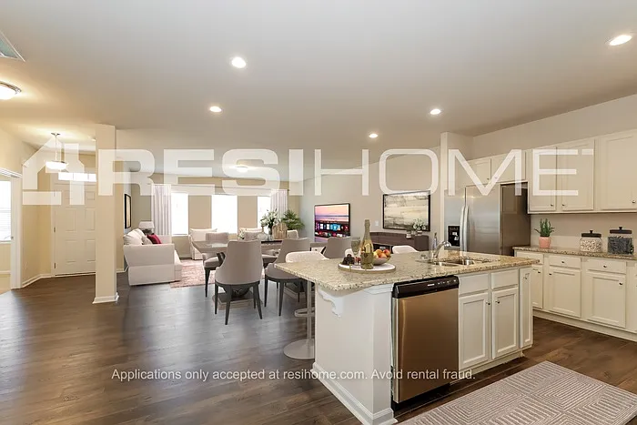 8716 Union Central Ct — Photo 5