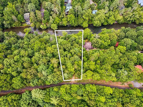 5th image of 6 Riverfront Dr