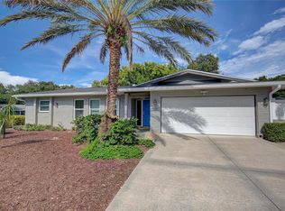 1281 Maple St SW, Largo, FL 33770