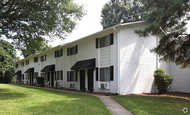 1st image of 1604 17th St #1608-D
