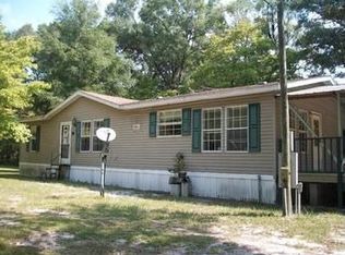 79 White Oak Dr, Crawfordville, FL 32327