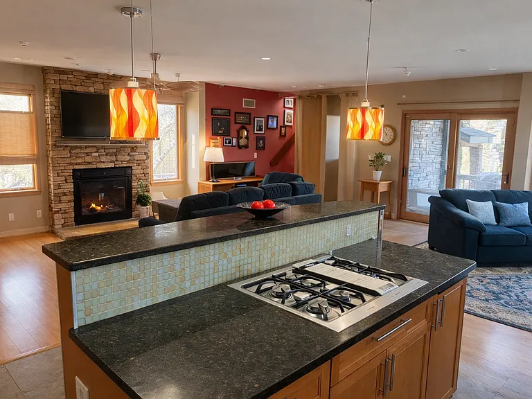 12 Lake Rd — Photo 4