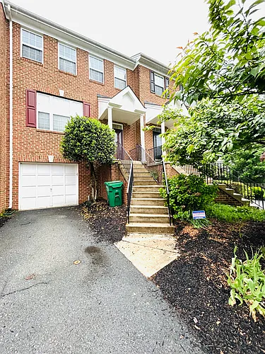 112 Longpoint Way Photo 1