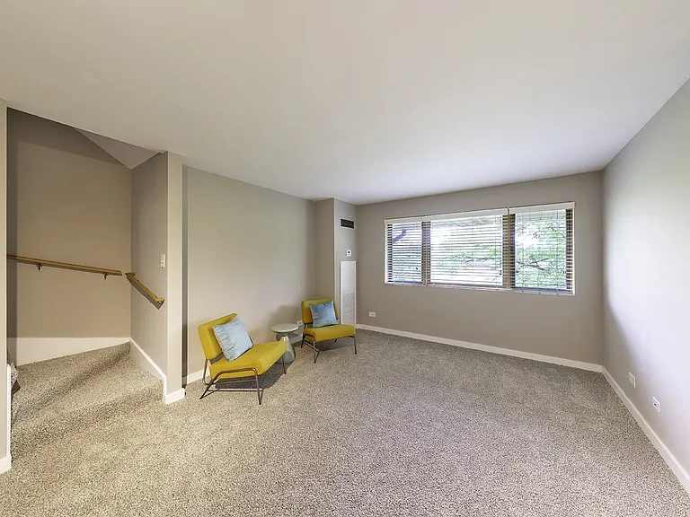 Oak Park City — Photo 14