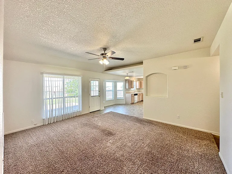 2508 Edgefield St — Photo 3