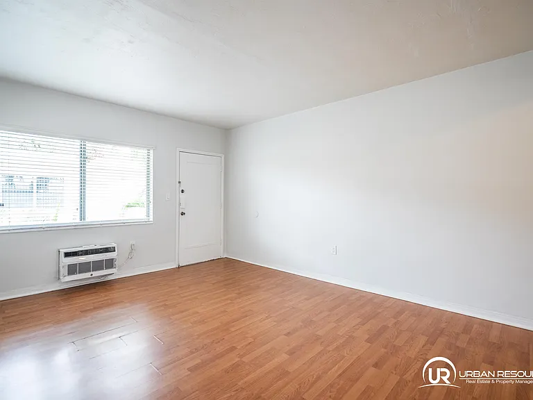 7315 Harding Ave #15 — Photo 4