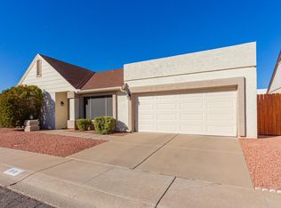 910 E Bluefield Ave, Phoenix, AZ 85022