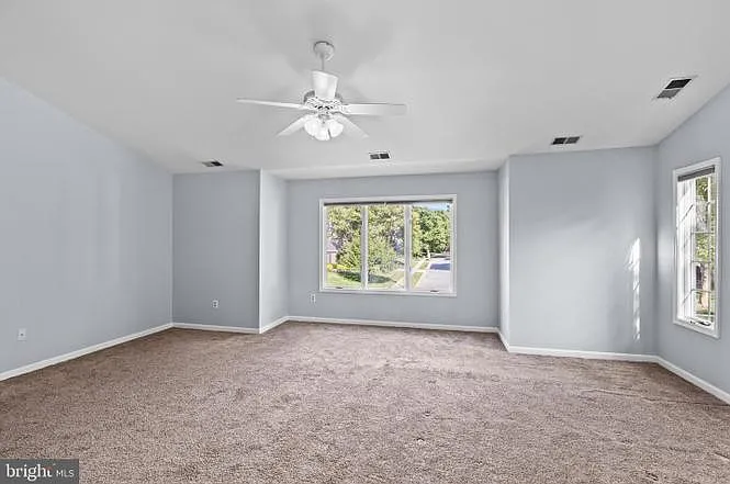10652 Quarterstaff Rd — Photo 41