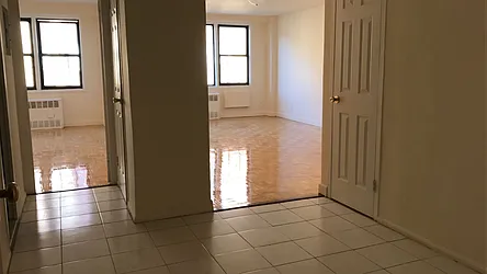 Rented by Roberto Guilbet, LREB