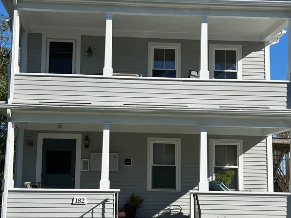 182 Marlborough St APT C, East Greenwich, RI 02818