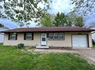 2329 W Bodeb St, Springfield, MO 65802