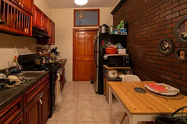 Rented by Isaac Silberstein, LREB