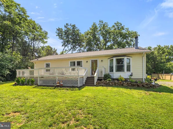381 Youngs Dr, Front Royal, VA 22630