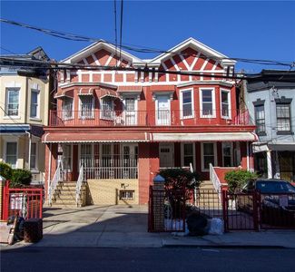 1462 New York Ave, Brooklyn, NY, 11210