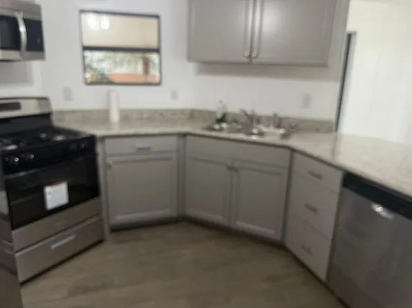 9878 Jonquil Cir, Navarre, FL 32566
