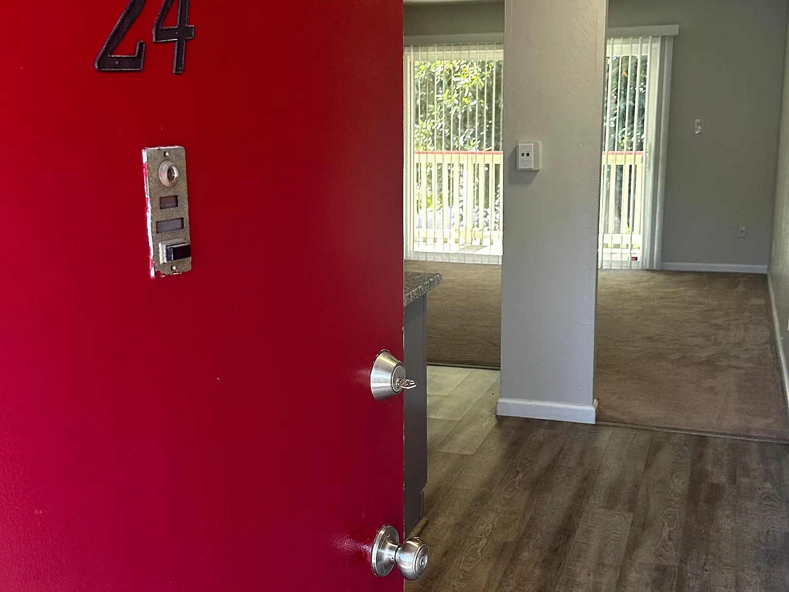 2 bed, 900 sqft, $2,750 — Photo 4