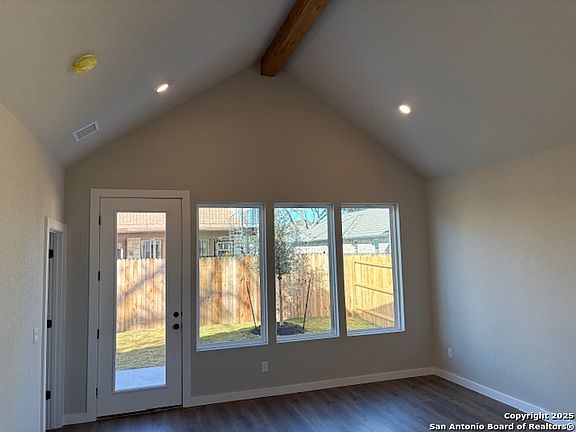 3rd image of 5919 Woodlake Acres