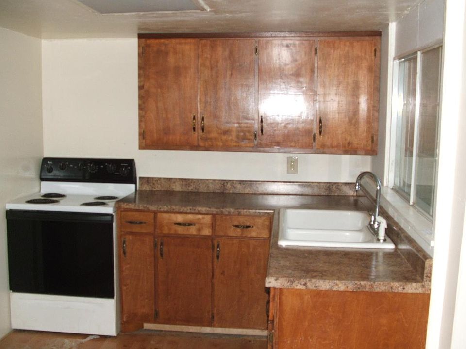 1st image of 315 W University Ave