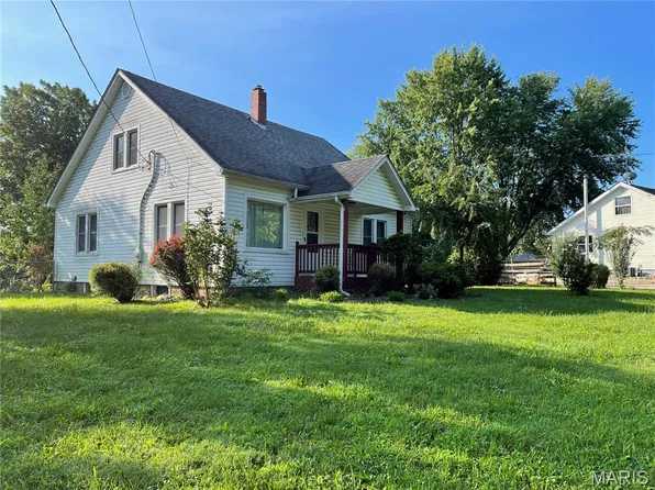 974 Clay St, Saint Clair, MO 63077