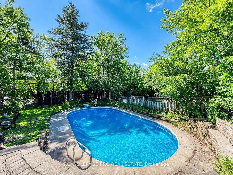 1st image of 598 Wildwood Dr