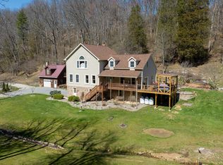 124 Pump House Ln, Seven Valleys, PA 17360
