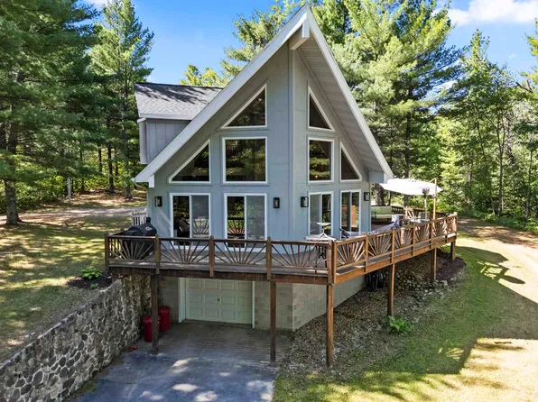 N6841 Devils Lake Rd, Crivitz, WI 54114