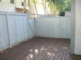 813 NE 90th Ave, Portland, OR 97220