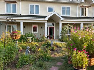 177 Prairie Hill Ln, Iowa City, IA 52246