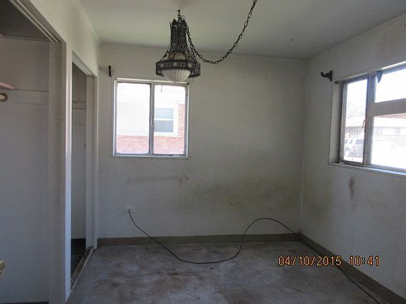 3rd image of 109 Nanti St