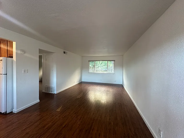 2727 El Parque Cir #D — Photo 3