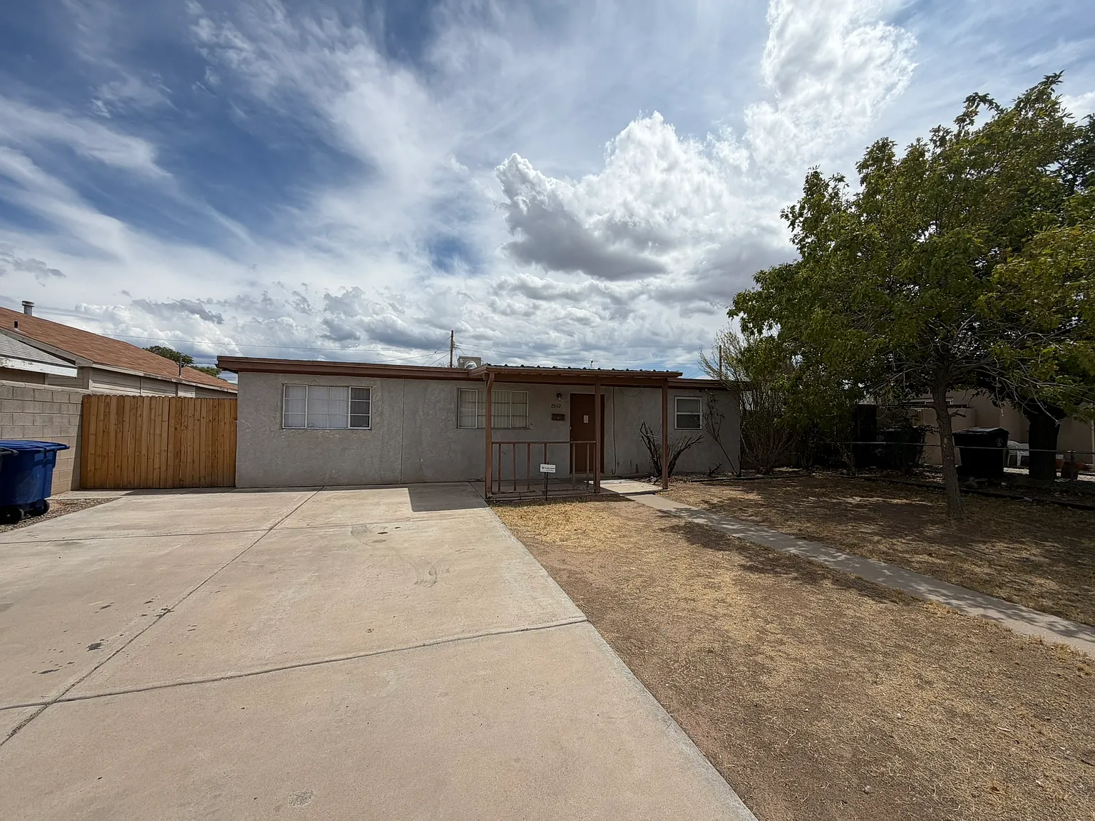 3 bed, 1900 sqft, $2,150 — Photo 2