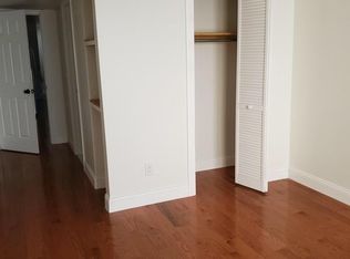 618 N 10th St, Philadelphia, PA 19123
