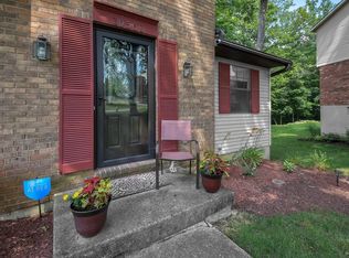 10561 Cranwood Ct, Cincinnati, OH 45240