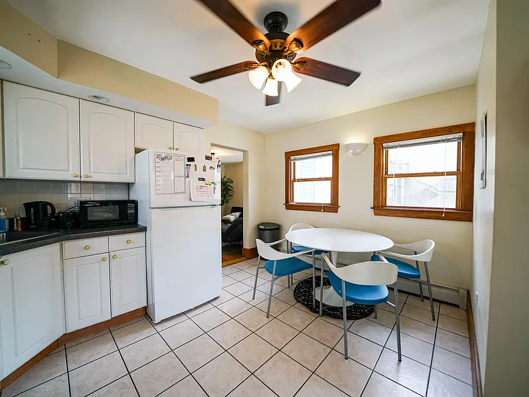 357 Columbia St #2 — Photo 10