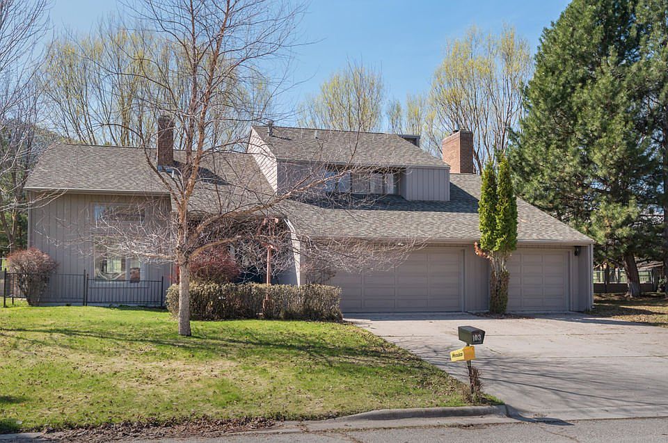 1st image of 103 Rolling Green Pl