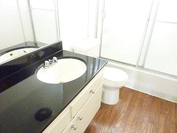 5th image of 1415 S Saltair Avenue # First Floor