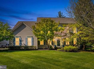 602 Dunburry Dr, Ambler, PA 19002